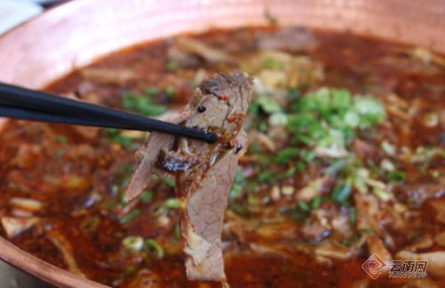 云视角 秋日暖宴，一锅滇味慰风尘