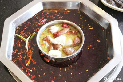 山城记忆 从南山马帮到《山城棒棒军》，重庆火锅的另类起源